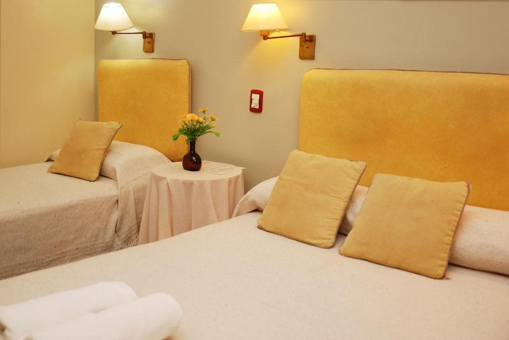 Hotel Frossard บัวโนสไอเรส ภายนอก รูปภาพ
