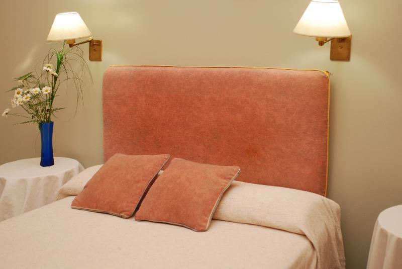 Hotel Frossard บัวโนสไอเรส ภายนอก รูปภาพ