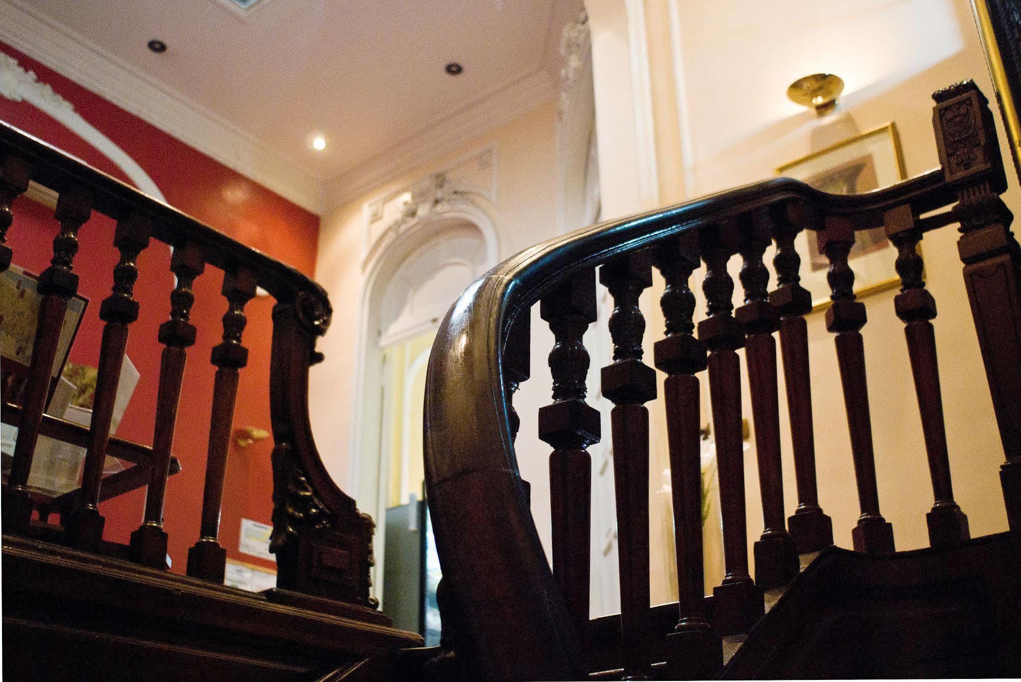 Hotel Frossard บัวโนสไอเรส ภายนอก รูปภาพ